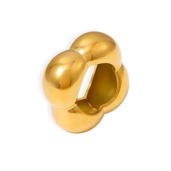 Wholesale Women's 316L Stainless Steel Geometric Hollow Flower Ring With Electroplating