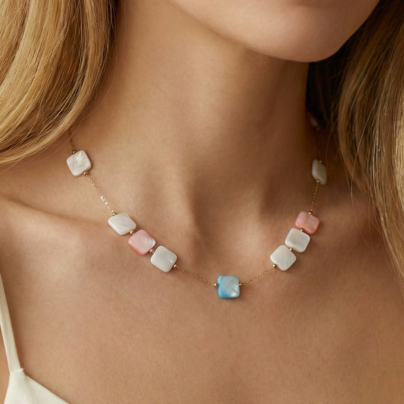 Wholesale Women's Stainless Steel Geometric Natural Stone Dopamine Colored Necklace With Electroplated Calendering Chain