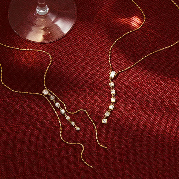 Wholesale Women's Stainless Steel Geometric Necklace With Vacuum Real Gold Plating In Pvd Furnace