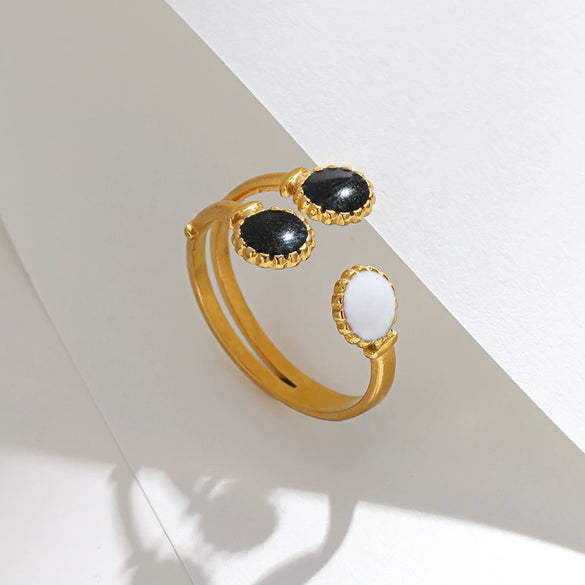 Wholesale Women's Stainless Steel Geometric Open Ring With Oil Dripping Black And White French Retro And Electroplating Style