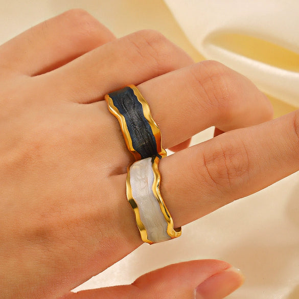 Wholesale Women's Stainless Steel Geometric Open Ring With Oil Dripping Pattern And Goldplated French Retro Style