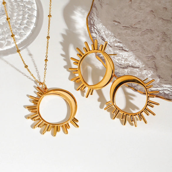 Wholesale Women's Stainless Steel Geometric Original Design Electroplated Sun Moon Hollow Star Moon Earrings