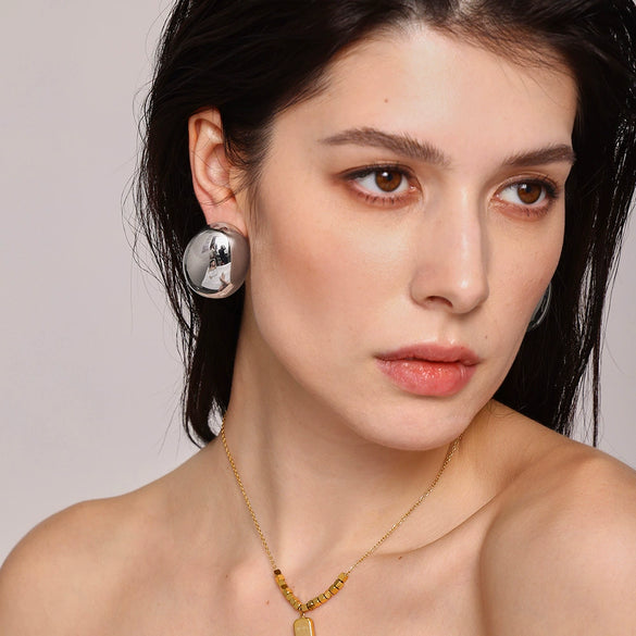 Wholesale Women's Stainless Steel Geometric Oval Frosted Brushed Light Luxury Style Electroplated Earrings