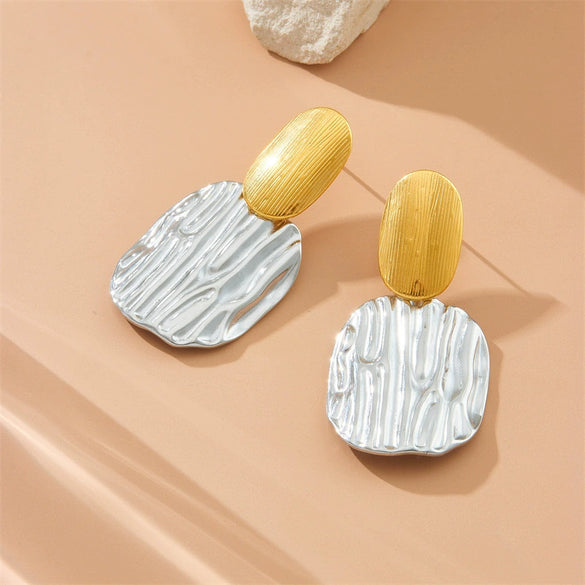 Wholesale Women's Stainless Steel Geometric Oval Pleated Ginkgo Leaf Electroplated Earrings