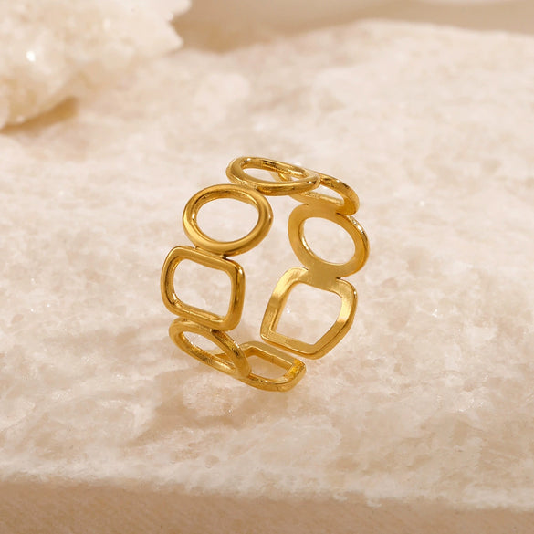 Wholesale Women's Stainless Steel Geometric Oval Ring 18K Gold Plated
