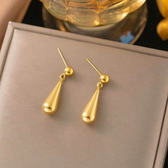 Wholesale Women's Stainless Steel Geometric Real Gold Plated Snake Bone Chain Water Drop Necklace Light Luxury Style