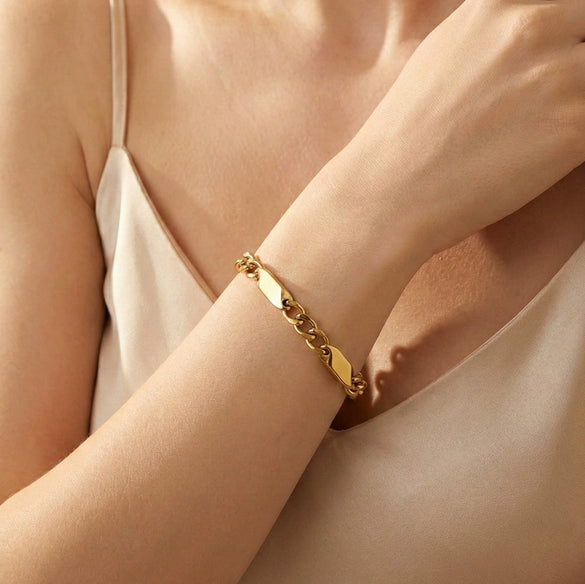 Wholesale Women's Stainless Steel Geometric Real Gold Plated Vintage Bracelet Jewelry