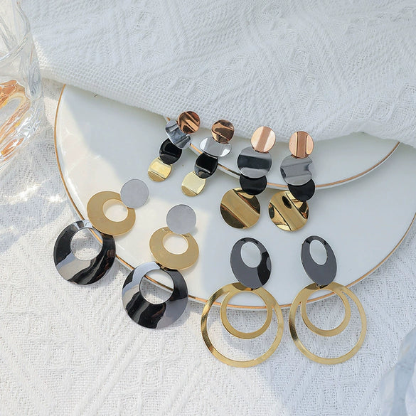 Wholesale Women's Stainless Steel Geometric Retro Highgrade Electroplated Earrings