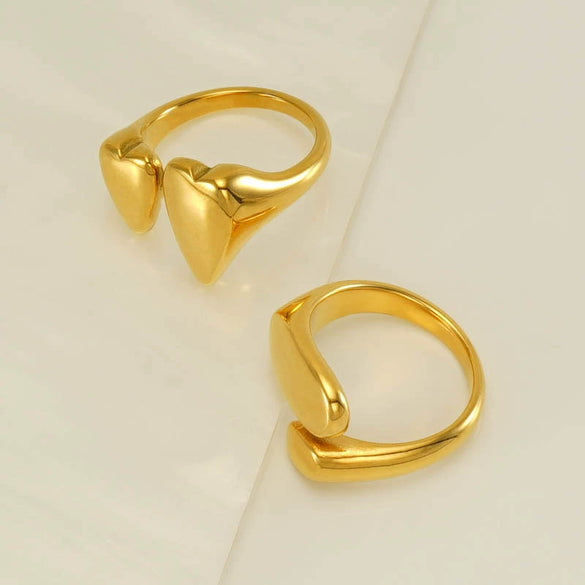 Wholesale Women's Stainless Steel Geometric Ring With Electroplating Treatment