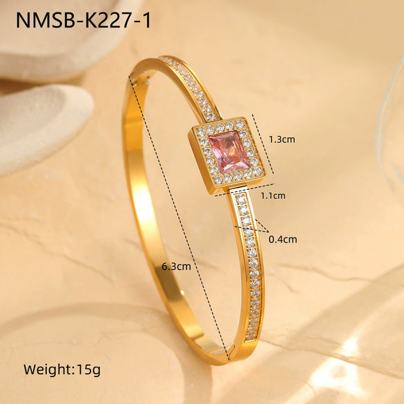 Wholesale Women's Stainless Steel Geometric Square Zircon Emerald Bracelet With Electroplating