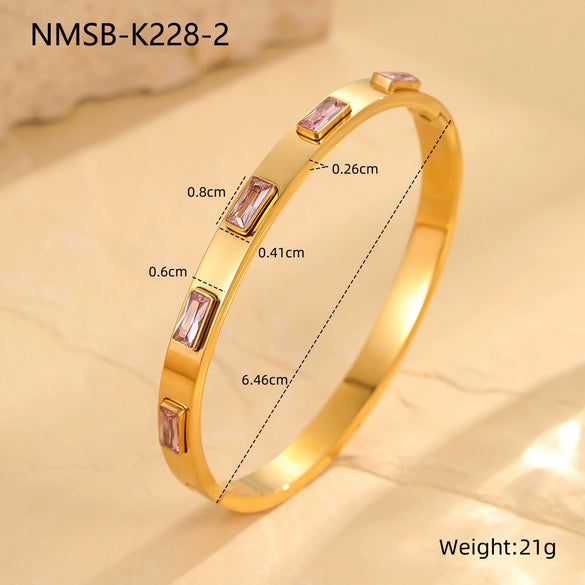 Wholesale Women's Stainless Steel Geometric Square Zircon Emerald Bracelet With Electroplating