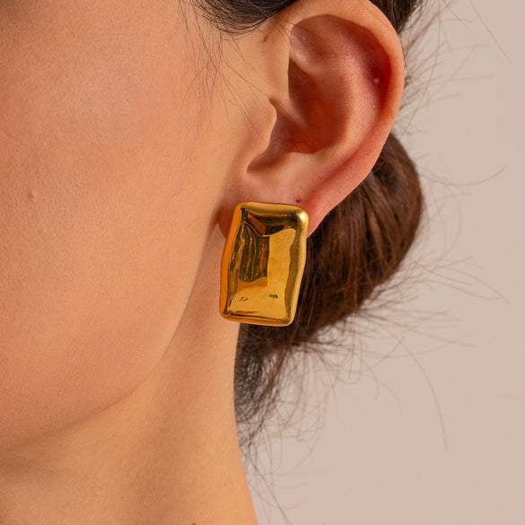 Wholesale Women's Stainless Steel Geometric Three Dimensional Square Rivet Electroplated Earrings