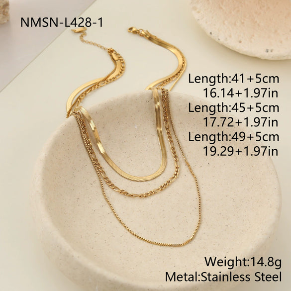 Wholesale Women's Stainless Steel Geometric Threelayer Stacked Paperclip Necklace With Electroplating Design