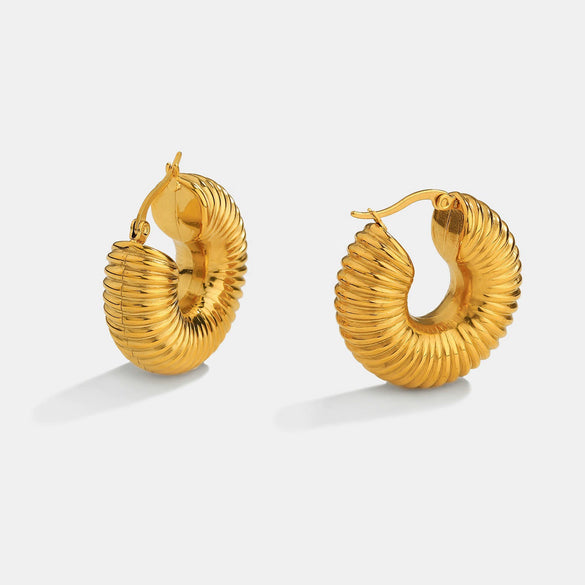 Wholesale Women's Stainless Steel Goldplated Electric Water Pipe Shape Earrings