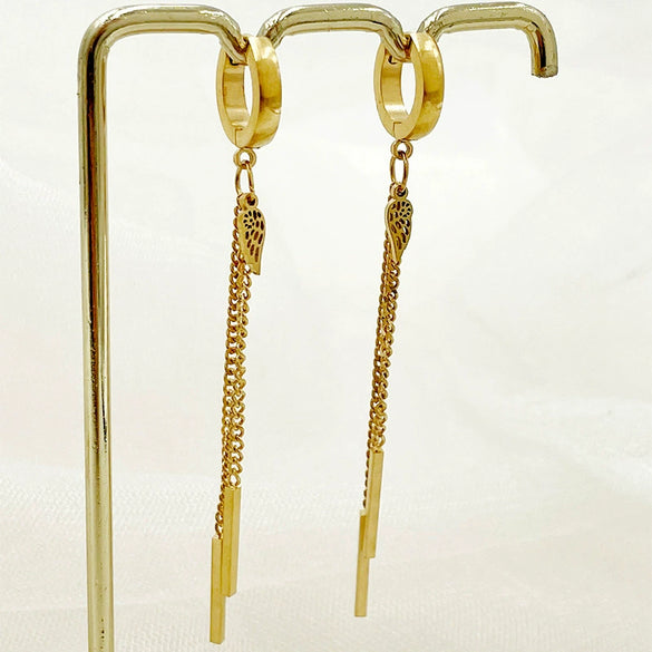 Wholesale Women's Stainless Steel Goldplated Flowerpatterned Long Tassel Earrings