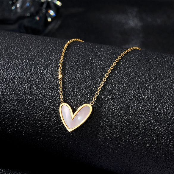 Wholesale Women's Stainless Steel Heart Ochain Necklace With Geometric Pattern And Electroplating Light Luxury Style