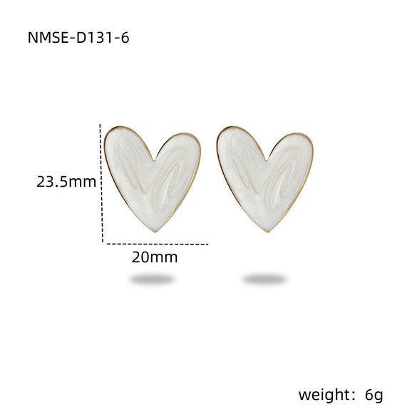 Wholesale Women's Stainless Steel Heart Shape Electroplated French Retro Niche Design Light Luxury Exquisite Earrings