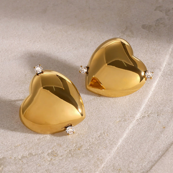 Wholesale Women's Stainless Steel Heart Shape Electroplated Love Earrings