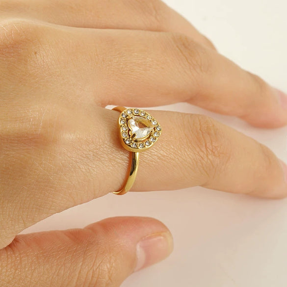 Wholesale Women's Stainless Steel Heart Shaped Diamond Ring