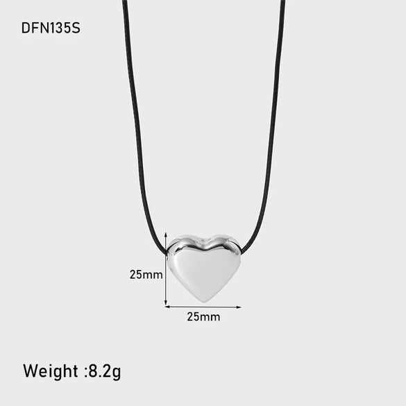 Wholesale Women's Stainless Steel Heartshaped Drop Pendant Necklace With Black Rope Chain 18K Gold Plated