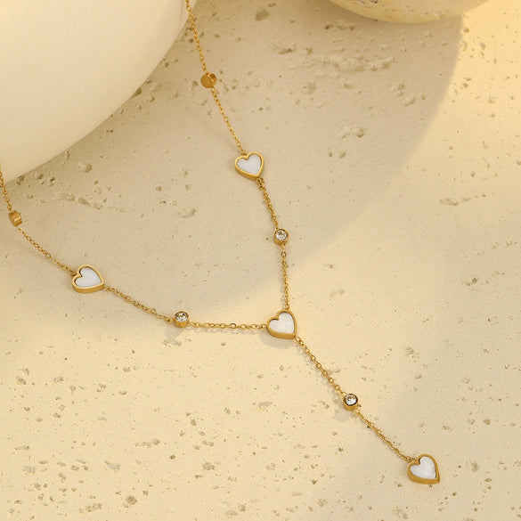 Wholesale Women's Stainless Steel Heartshaped Geometric Tassel Love Clavicle Chain Necklace With Electroplating