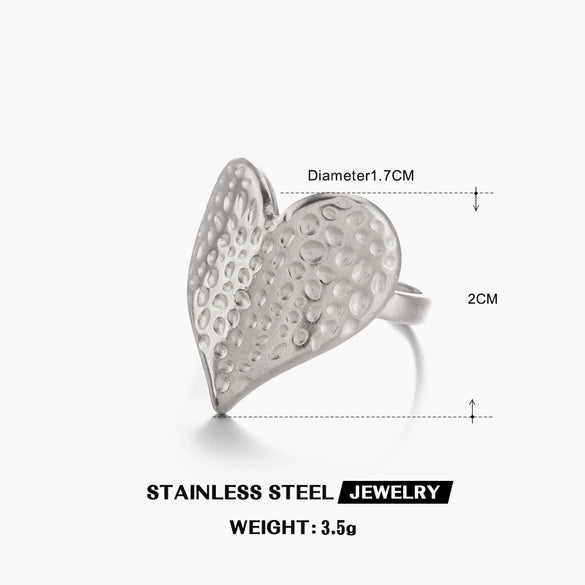 Wholesale Women's Stainless Steel Heartshaped Hammer Pattern 18K Goldplated Ring