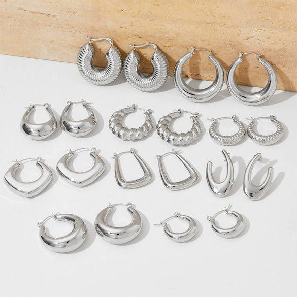Wholesale Women's Stainless Steel Hollow Earrings With Geometric Style And Electroplating Treatment
