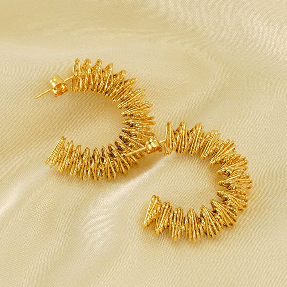Wholesale Women's 316L Stainless Steel Hollow Irregular Geometric Spring And Ring Earrings With Electroplating