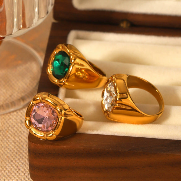 Wholesale Women's Stainless Steel Inlaid Zircon Ring Geometric Style Casting