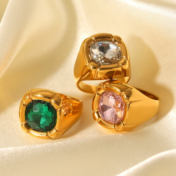 Wholesale Women's Stainless Steel Inlaid Zircon Ring Geometric Style Casting