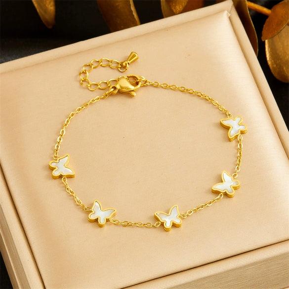 Wholesale Women's Stainless Steel Jewelry Set With Butterfly Dragonfly Insect Patterns Electroplated Bracelet Earrings Necklace