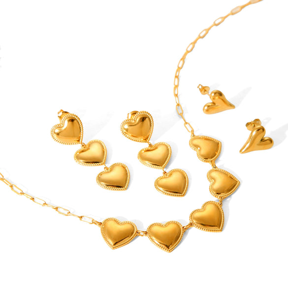 Wholesale Women's Stainless Steel Jewelry Set With Heartshaped And Geometric Elements Electroplating Treatment