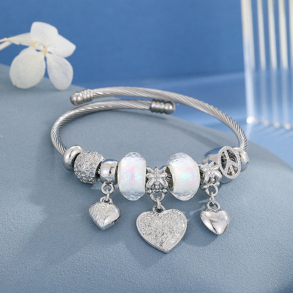 Wholesale Women's Stainless Steel Joker Style Diamond Design Love Pendant Adjustable Bracelet
