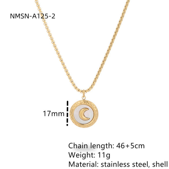 Wholesale Women's Stainless Steel 18K Electroplated Geometric Design Clavicle Necklace