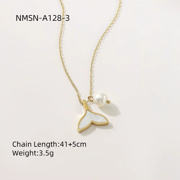 Wholesale Women's Stainless Steel 18K Electroplated Geometric Design Clavicle Necklace