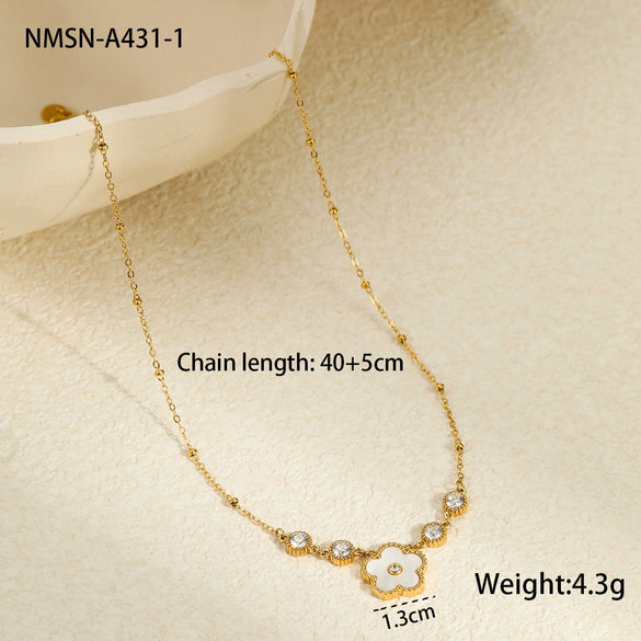 Wholesale Women's Stainless Steel 18K Electroplated Geometric Design Clavicle Necklace