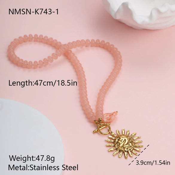 Wholesale Women's Stainless Steel 18K Electroplated Geometric Sun Pendant Necklace In Creamy Sweet Style