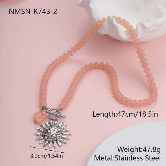 Wholesale Women's Stainless Steel 18K Electroplated Geometric Sun Pendant Necklace In Creamy Sweet Style