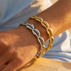Wholesale Women's Stainless Steel 18K Electroplated Oceanthemed Shell Bracelet With Instagram Style