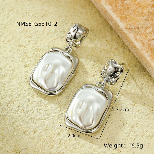 Wholesale Women's Stainless Steel 18K French Retro Baroque Pearl Geometric Pendant Earrings With Electroplating