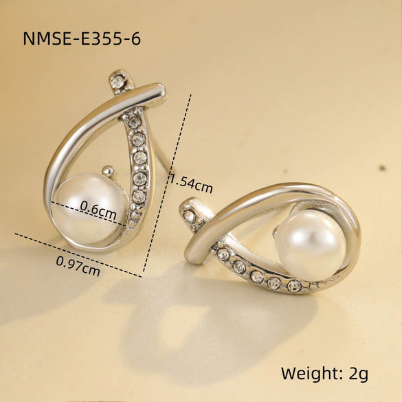 Wholesale Women's Stainless Steel 18K Gold Electroplated Geometric Stud Earrings In Retro Minimalist Style