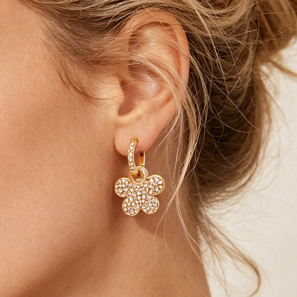 Wholesale Women's Stainless Steel 18K Gold Plated Star Floral Diamond Earrings With Exaggerated Niche Design