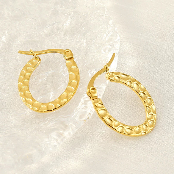 Wholesale Women's 316L Stainless Steel 18K Goldplated Geometric Oval Embossed Earrings