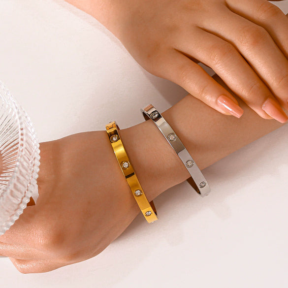 Wholesale Women's Stainless Steel 18K Plated Round Convex Zircon Buckle Bracelet Electroplated