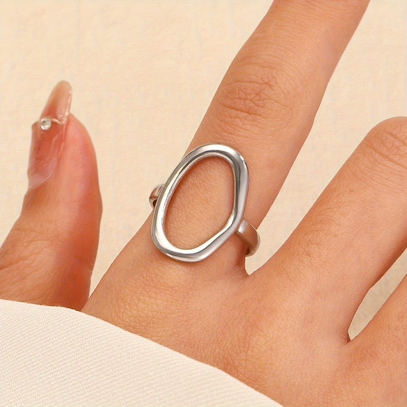 Wholesale Women's Stainless Steel Leaf Shaped Simple Geometric Ring With Electroplating