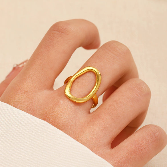 Wholesale Women's Stainless Steel Leaf Shaped Simple Geometric Ring With Electroplating