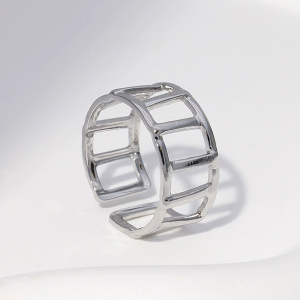 Wholesale Women's Stainless Steel Loveshaped Leaves Pattern Open Ring