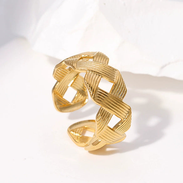 Wholesale Women's Stainless Steel Loveshaped Leaves Pattern Open Ring