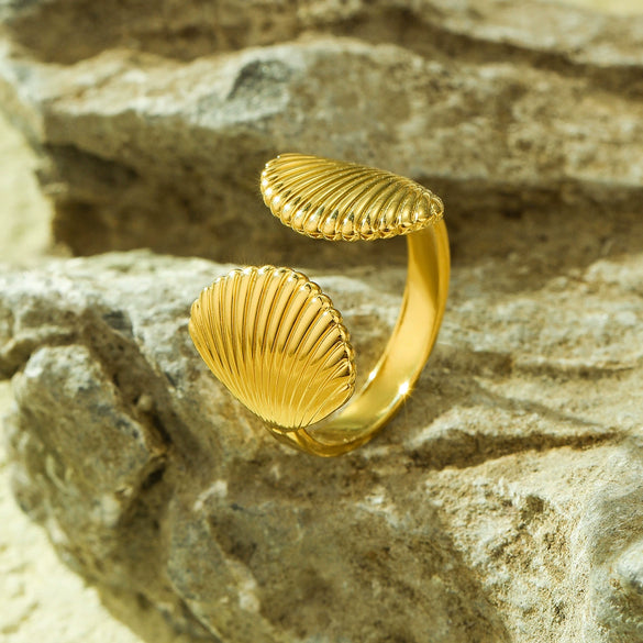 Wholesale Women's Stainless Steel Open Ring With Fan Shell Shape Electroplated In Natural Style