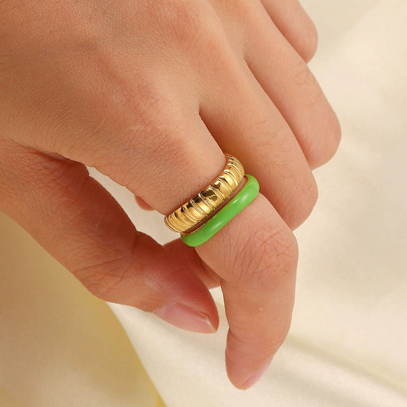 Wholesale Women's Stainless Steel Opening Ring With Green Oil Drop Double Bread Pattern And Geometric Design Electroplated